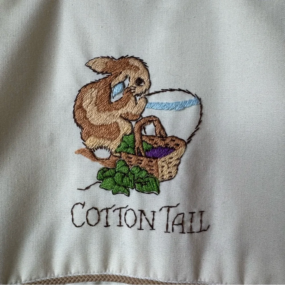 Beatrix Potter Quiltex‎ Vintage Peter Cotton Tail Embroidered Bunting 0-6 months